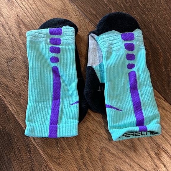 Nike bundle of HyperElite socks - Picture 4 of 8